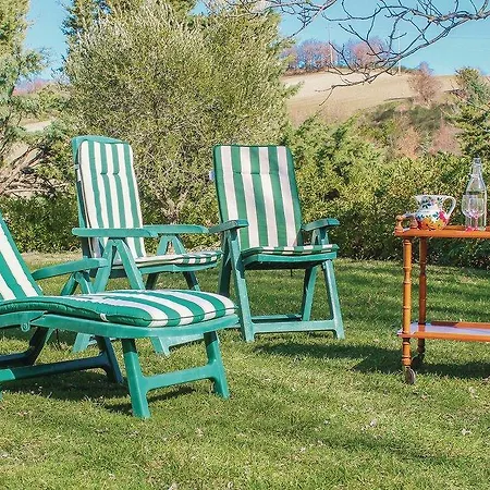 Ferienhaus Three-bedroom Holiday In Montefelcino Pu
