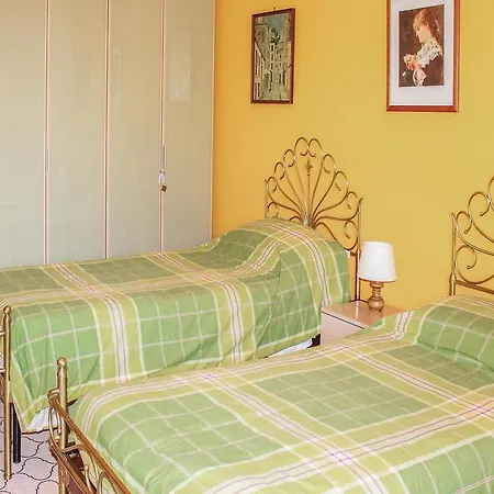 Ferienhaus Three-bedroom Holiday In Montefelcino Pu *