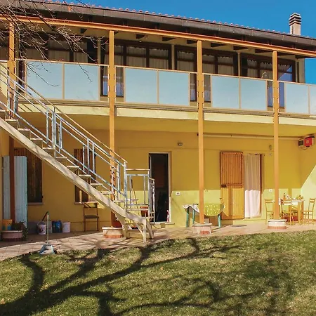 Three-bedroom Holiday In Montefelcino Pu Casa Rotonda
